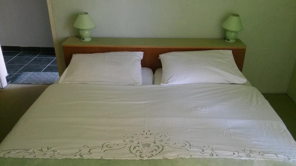 Apartmani Conar เวลลิคิ ดราเวนนิค ภายนอก รูปภาพ