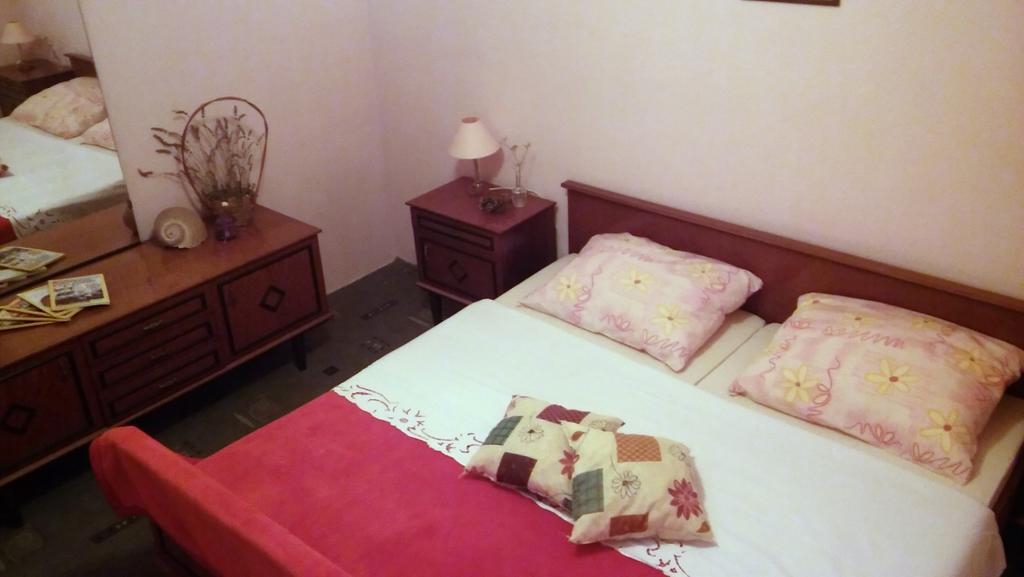 Apartmani Conar เวลลิคิ ดราเวนนิค ภายนอก รูปภาพ