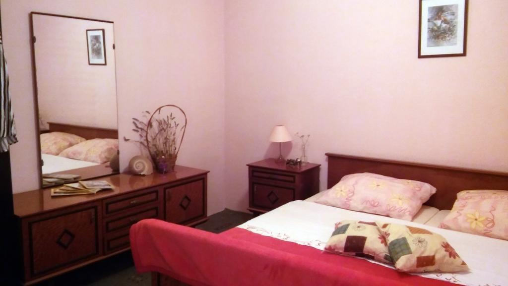 Apartmani Conar เวลลิคิ ดราเวนนิค ภายนอก รูปภาพ