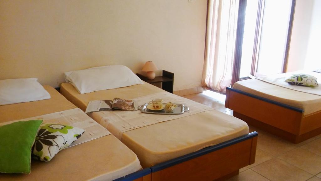 Apartmani Conar เวลลิคิ ดราเวนนิค ภายนอก รูปภาพ